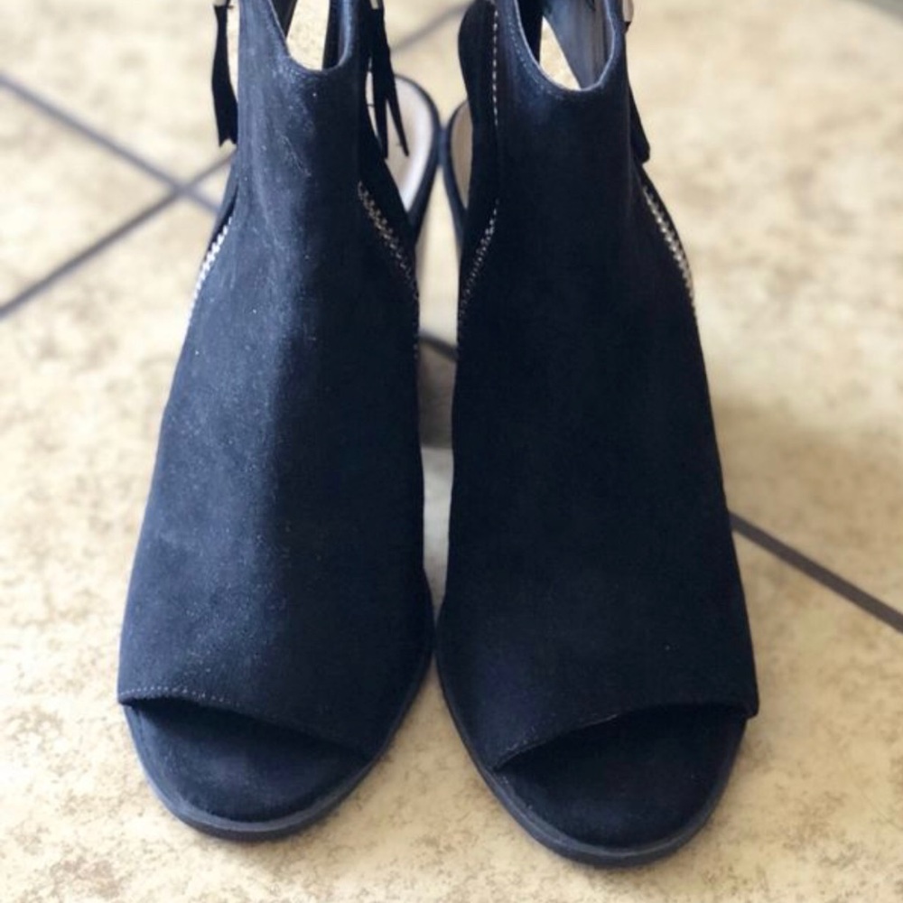 Forever 21 booties